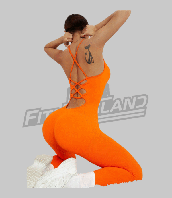 Enterizo deportivo cuello halter espalda descubierta